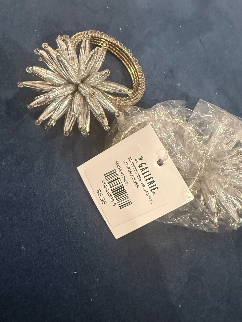 Z Gallerie Silver Starburst Beaded Napkin Rings - Set of 8 - Picture 3 of 4